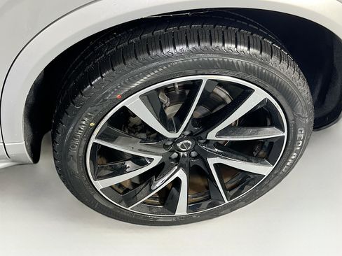 Used 2023 Volvo XC90 B6 Plus w/ Protection Package Premier AWD/4WD image 32
