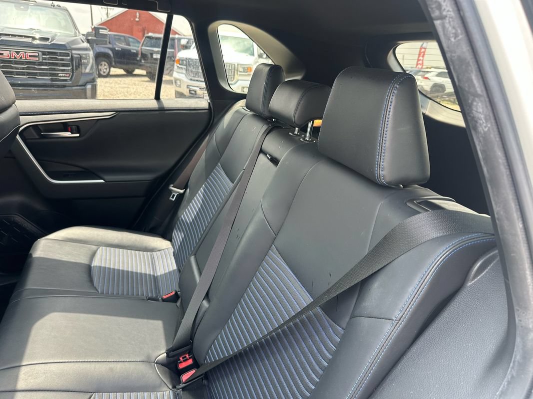 Used 2020 Toyota RAV4 XSE AWD/4WD image 32