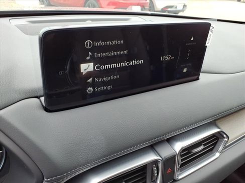 New 2025 MAZDA CX-5 Signature image 15