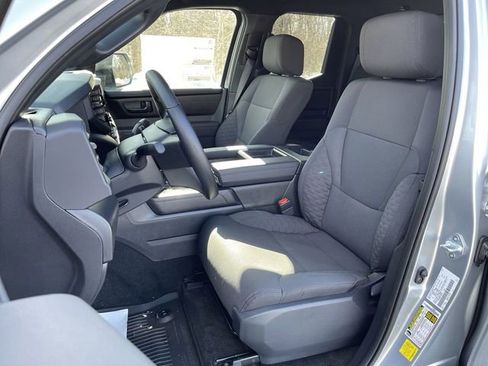 New 2026 Toyota Tundra SR image 6