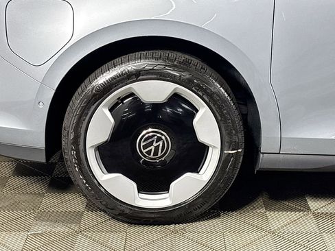 New 2025 Volkswagen ID. Buzz Pro S image 22