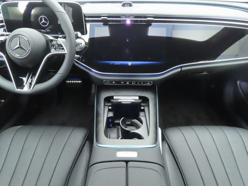New 2026 Mercedes-Benz E 450 4MATIC All-Terrain Wagon image 13