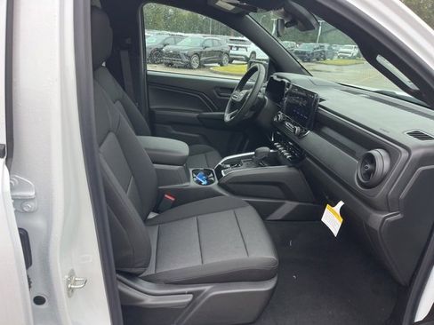 New 2026 Chevrolet Colorado W/T image 29