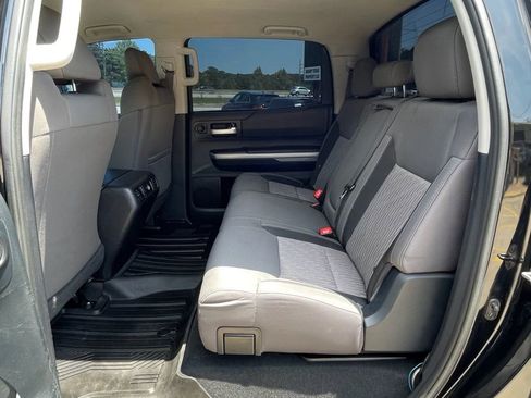 Used 2015 Toyota Tundra SR5 w/ TRD Off Road Package AWD/4WD image 29