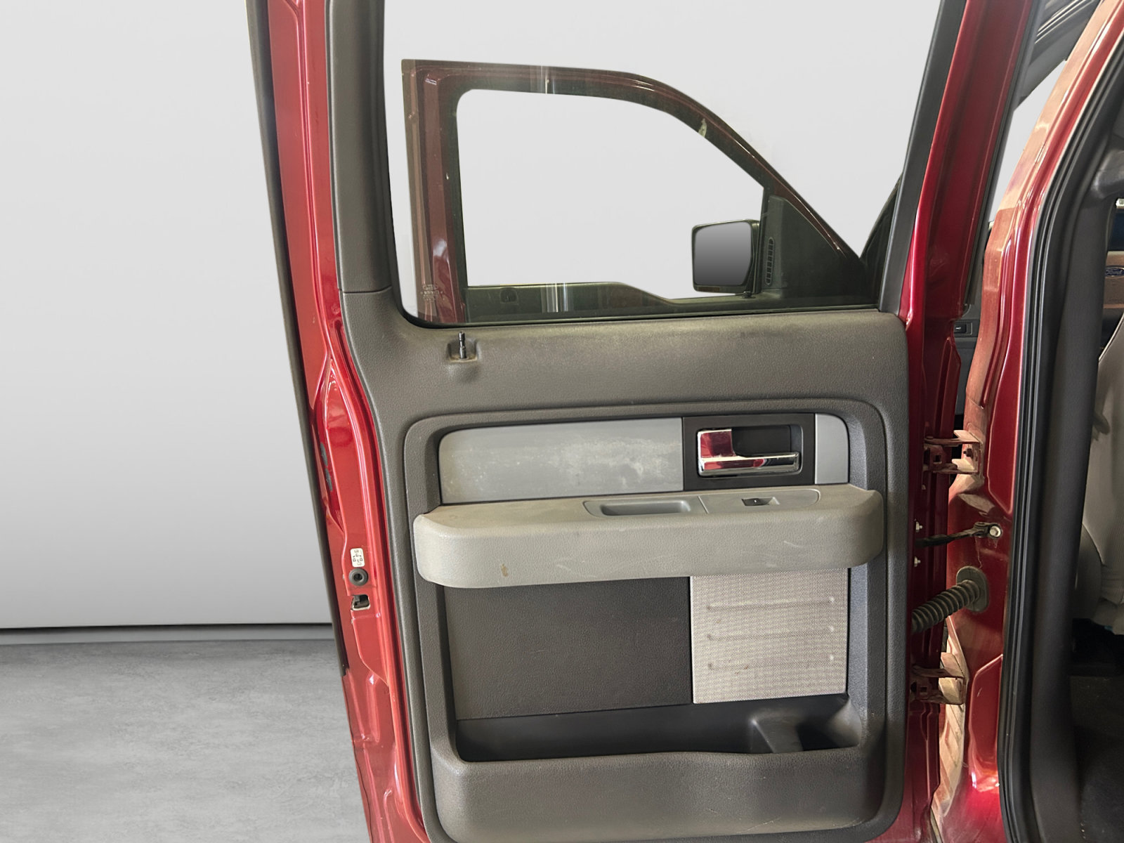 Used 2013 Ford F150 XLT w/ Luxury Equipment Group RWD image 12