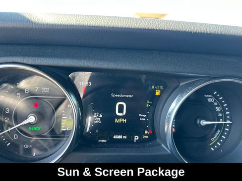 Used 2023 Jeep Wrangler Unlimited Sahara w/ Cold Weather Group AWD/4WD image 15