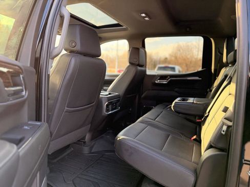 Used 2024 GMC Sierra 1500 Elevation w/ Elevation Premium Package image 24