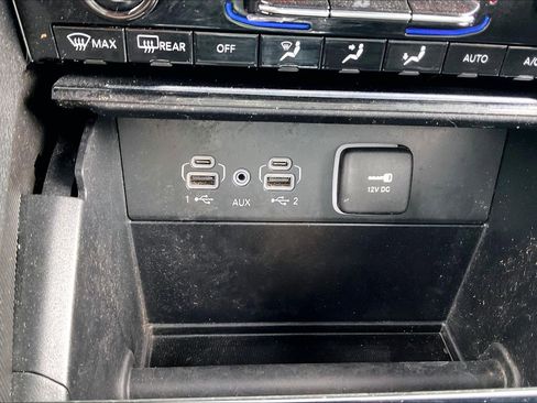 Certified 2025 Jeep Grand Cherokee Limited image 21