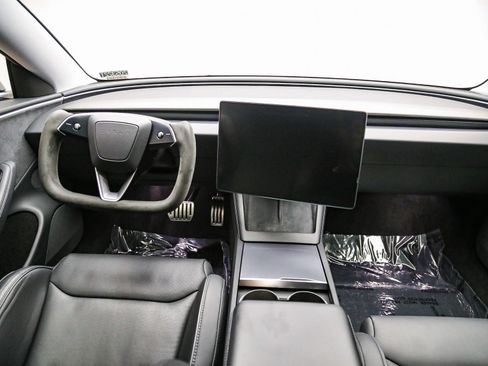 Used 2024 Tesla Model 3 Performance AWD/4WD image 12