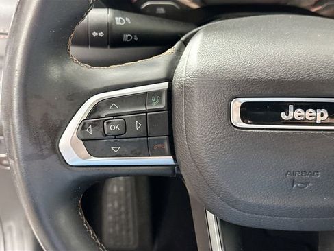 Used 2022 Jeep Compass Limited image 19