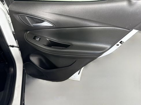 Used 2020 Buick Encore GX Select w/ Experience Buick Package image 28