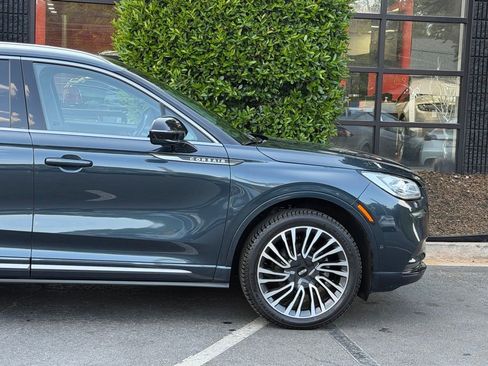 Used 2022 Lincoln Corsair Reserve w/ Equipment Group 201A AWD/4WD image 23