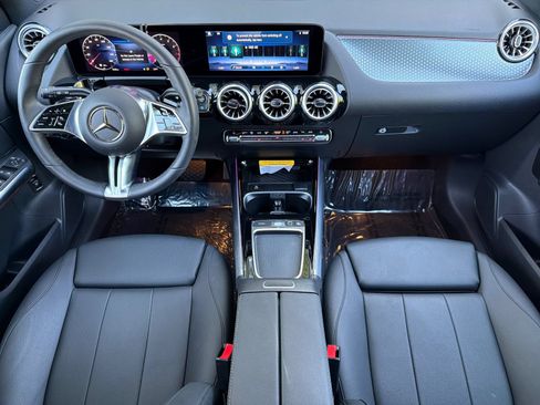 Used 2026 Mercedes-Benz GLA 250 4MATIC image 12