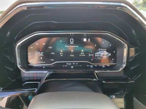 Certified 2022 GMC Sierra 1500 SLT image 19