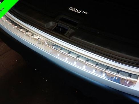 Certified 2020 Nissan Rogue Sport SL w/ Premium Package image 45