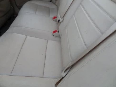 Used 2017 Toyota Camry XLE image 14