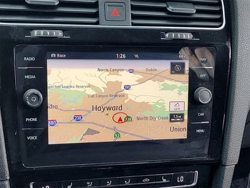 Used 2019 Volkswagen Golf R 4-Door image 15