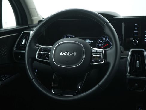 Used 2022 Kia Sorento SX image 19