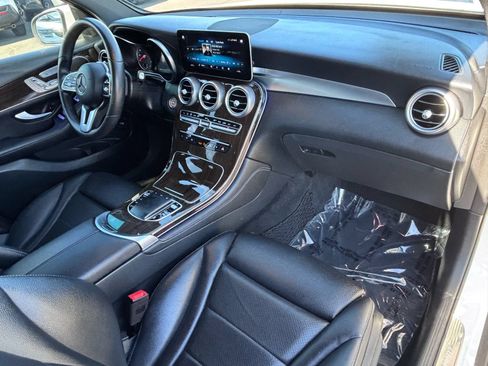 Used 2020 Mercedes-Benz GLC 300 4MATIC image 13