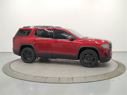 Used 2022 GMC Acadia SLE w/ Driver Convenience Package image 8