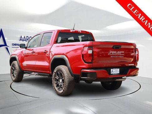 Used 2023 GMC Canyon Elevation RWD image 2