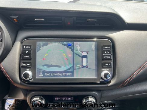 Used 2023 Nissan Kicks SR FWD image 12