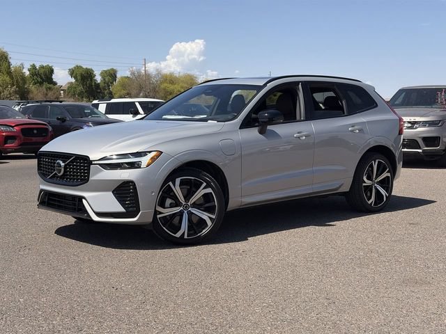 Certified 2025 Volvo XC60 T8 Ultra w/ Protection Package Premier AWD/4WD image 2