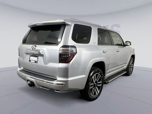 Used 2023 Toyota 4Runner Limited AWD/4WD image 11