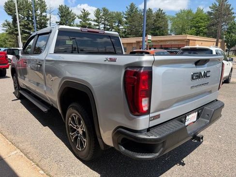 Used 2019 GMC Sierra 1500 4x4 Crew Cab w/ Convenience Package image 5