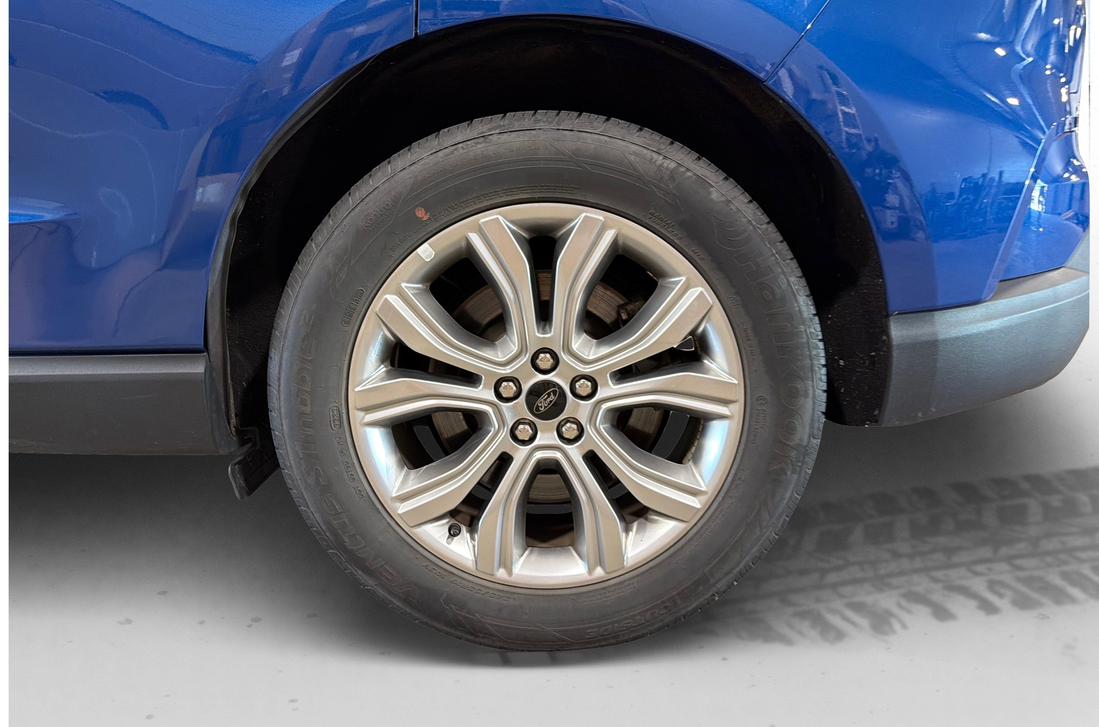 Used 2024 Ford Edge Titanium AWD/4WD image 52