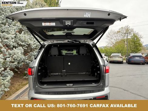 Used 2026 Toyota Sequoia Platinum AWD/4WD image 36