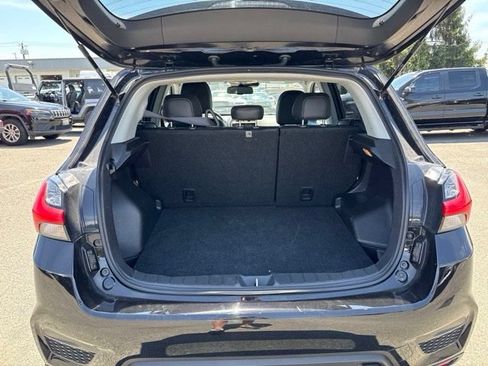 Used 2024 Mitsubishi Outlander Sport SE AWD/4WD image 12