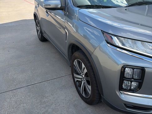 Used 2020 Mitsubishi Outlander Sport AWD image 4