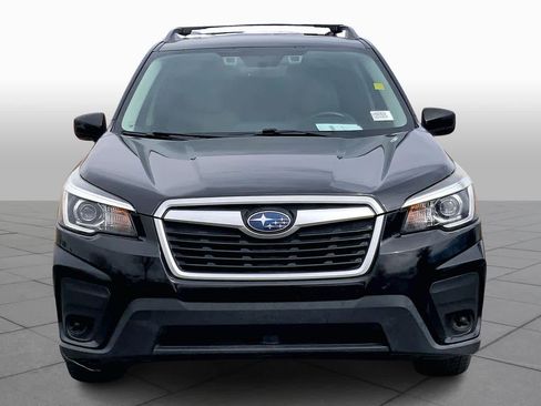 Used 2020 Subaru Forester Premium image 4