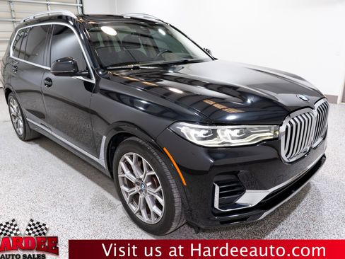 Used 2022 BMW X7 xDrive40i w/ Premium Package image 6
