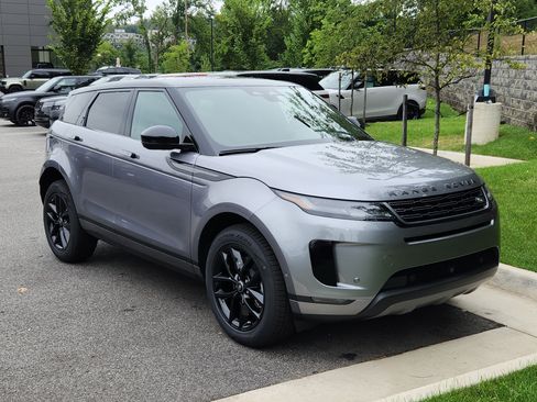 New 2026 Land Rover Range Rover Evoque S image 10