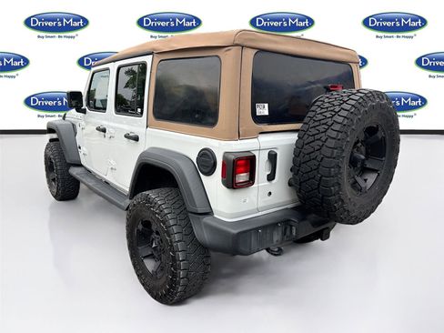 Used 2020 Jeep Wrangler Unlimited Sport AWD/4WD image 5