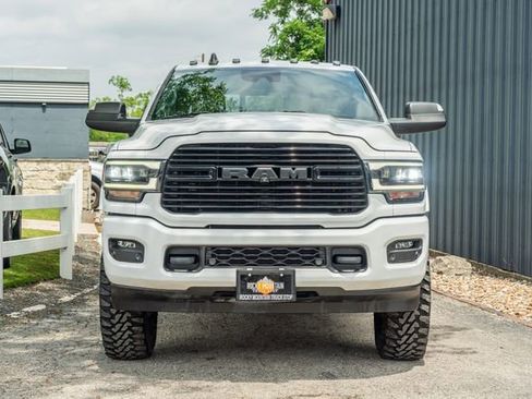 Used 2020 RAM 3500 Laramie w/ Night Edition AWD/4WD image 9