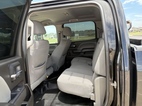 Used 2016 Chevrolet Silverado 3500 W/T w/ WT Convenience Package AWD/4WD image 9