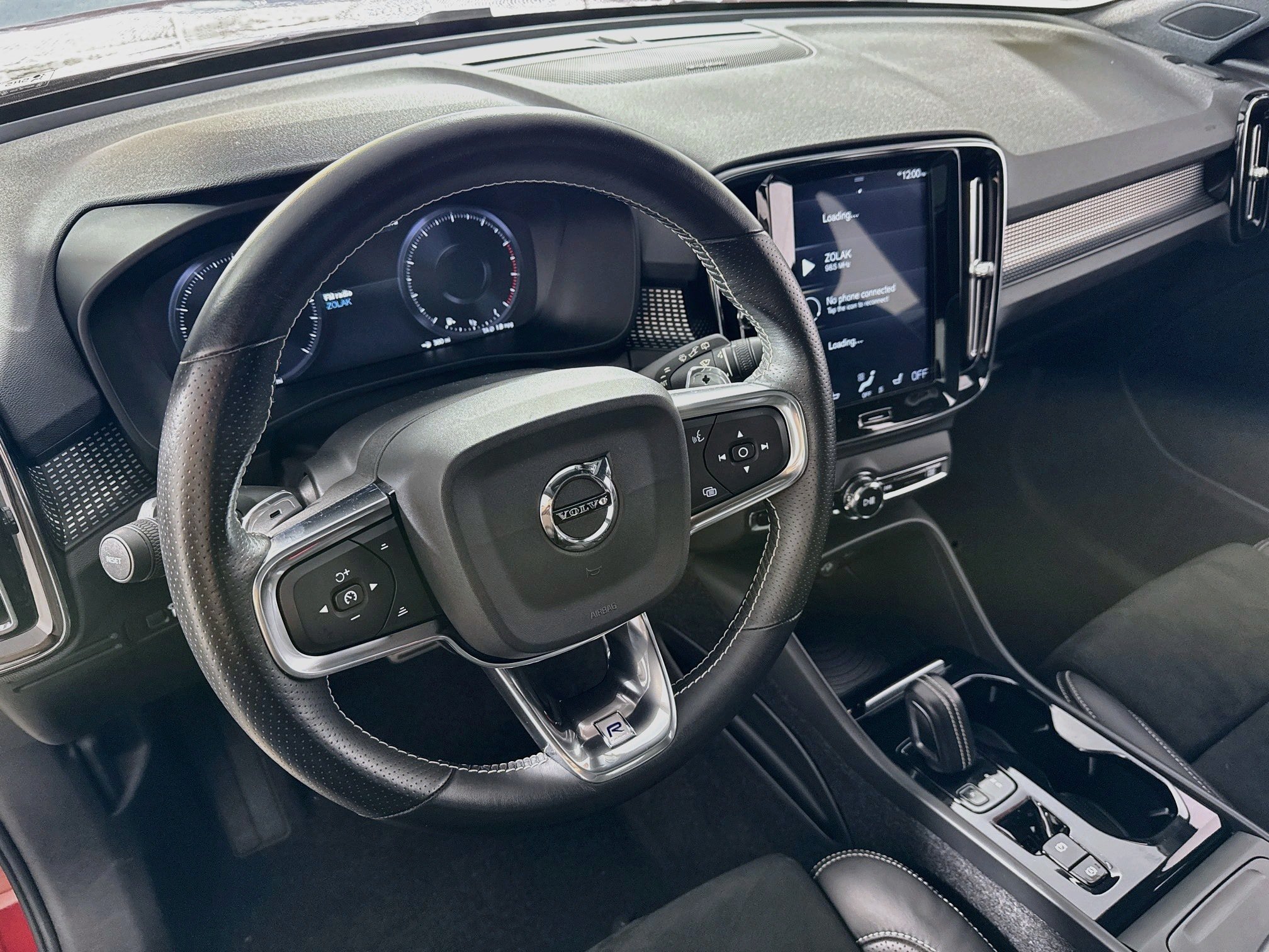 Used 2019 Volvo XC40 T5 R-Design AWD/4WD image 14