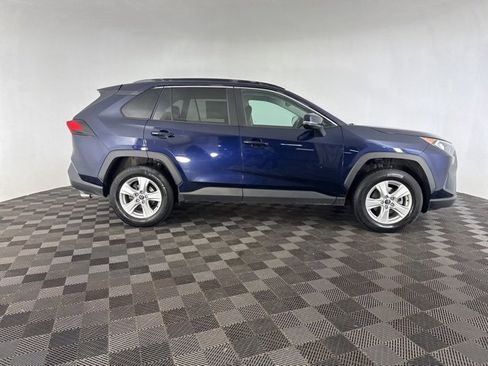 Used 2021 Toyota RAV4 XLE image 5