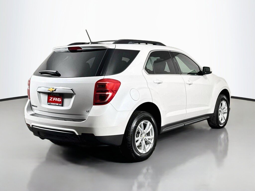 Used 2017 Chevrolet Equinox LT FWD image 5