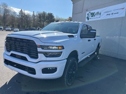 New 2026 RAM 2500 Big Horn AWD/4WD image 1