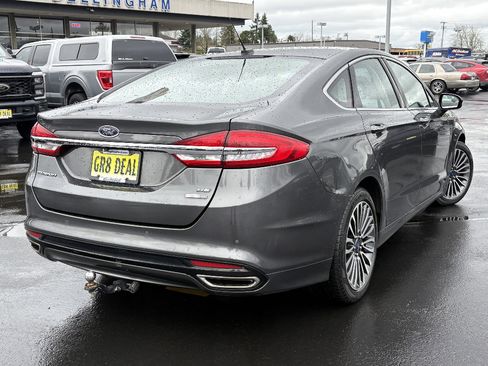 Used 2017 Ford Fusion SE w/ Equipment Group 202A image 5