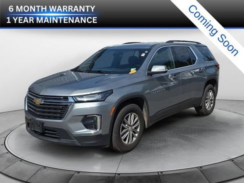 Used 2023 Chevrolet Traverse LT AWD/4WD image 1