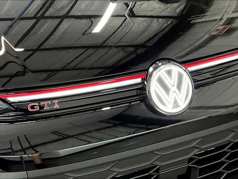 New 2025 Volkswagen GTI SE image 32