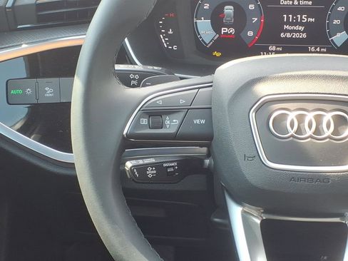 Used 2025 Audi Q3 2.0T Premium w/ Convenience Package AWD/4WD image 14