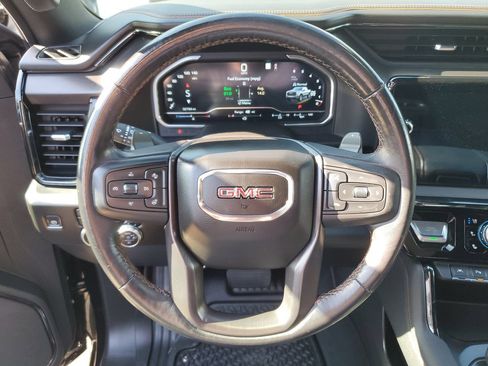 Used 2023 GMC Sierra 1500 AT4 w/ AT4 Premium Package AWD/4WD image 21