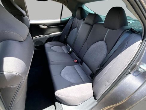 Used 2024 Toyota Camry LE FWD image 17