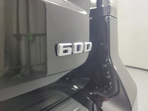 Certified 2023 Cadillac Escalade Premium Luxury Platinum image 5